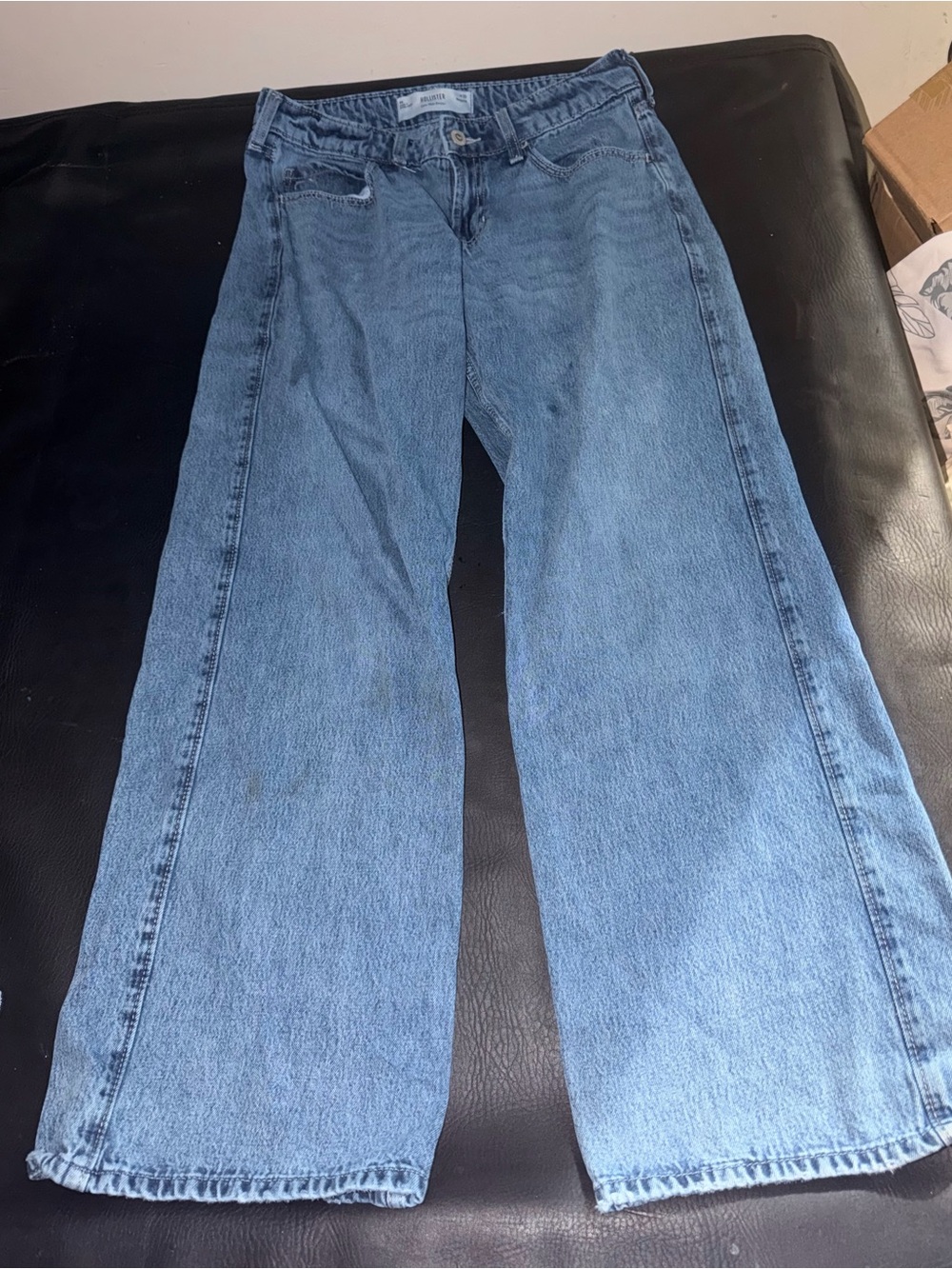 Classic Light Blue womensStraight-Leg Jeans